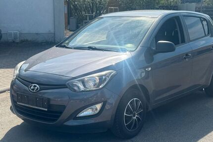 Hyundai i20 99.990 km 3.900 &euro; Worms 67547