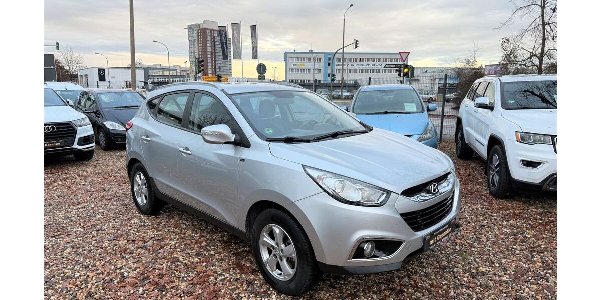 Hyundai ix35 110.223 km 8.999 &euro; Potsdam 14480