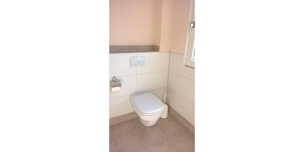 Bungalow Babenhausen - 4 Zimmer, 156 m&sup2;, 1.650&euro; | Angebot:26102448