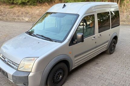 Ford Tourneo Connect 210.574 km 1.399 &euro; München 81243