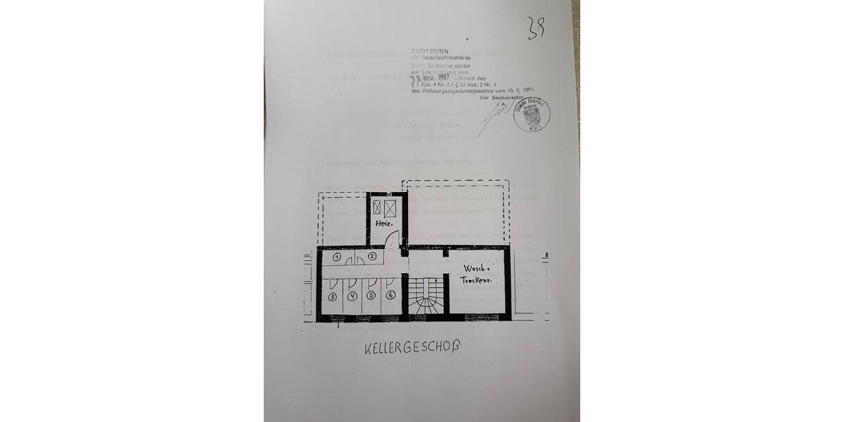 Dachgeschoßwohnung Düren - 5 Zimmer, 90 m&sup2;, 165.000&euro; | Angebot:25576402