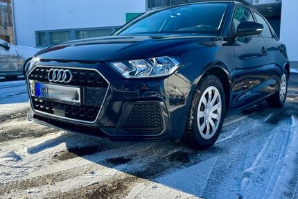Audi A1 73.500 km 16.900 &euro; Grafing b. München 85567