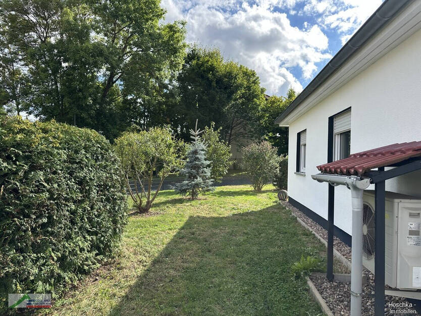 Befristete Vermietung bis 31.03.2028! Neu renovierter 3 Zimmer Bungalow mit Garage und gr. Garten