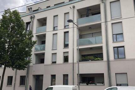 Moderne 2-Raumwohnung mit Einbauküche und Balkon 2 zimmer