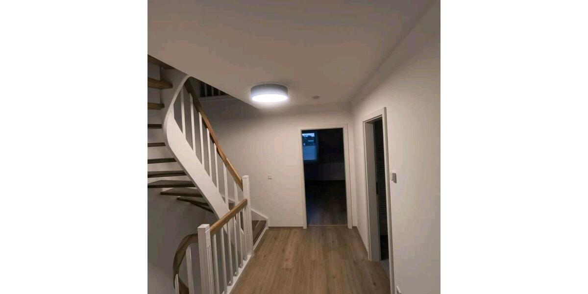 Doppelhaushälfte Meerbusch - 5.5 Zimmer, 157 m&sup2;, 3.200&euro; | Angebot:26329601