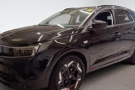 Opel Grandland (X) 7.800 km 31.900 &euro; Frankenberg 35066
