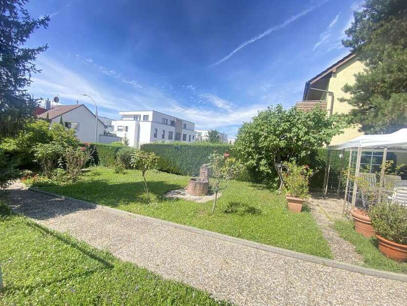 Haus zum Kaufen in Korntal 950.000 € 246 m²