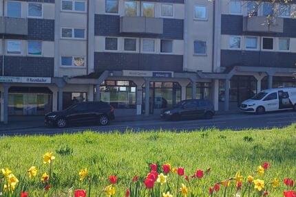 Provisionsfrei* Urbanes Wohnen mit Weitblick: Großzügige 5-Zimmer-Wohnung direkt an der Fußgängerzone - Gewerbeobjekt Gummersbach Berstig Nord | Angebot:26422279