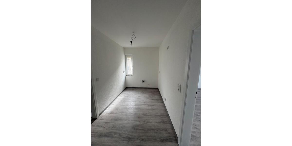 Etagenwohnung Löhne - 4 Zimmer, 88 m&sup2;, 950&euro; | Angebot:26022962