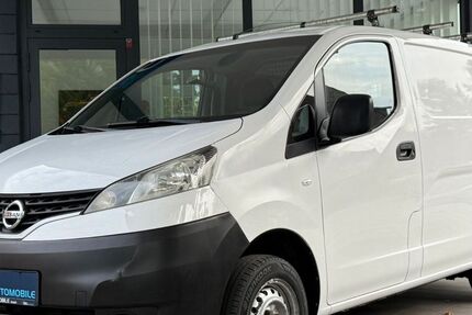 Nissan NV200 190.000 km 5.900 € Düsseldorf 40599