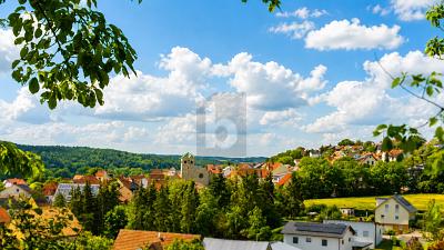 TRAUMSTÜCK IN DER FRÄNKISCHEN LANDSCHAFT - Grundstück Priesendorf | Angebot:27016536