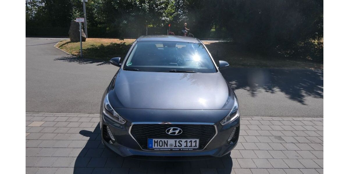 Hyundai i30 86.072 km 13.500 &euro; Aachen 52078