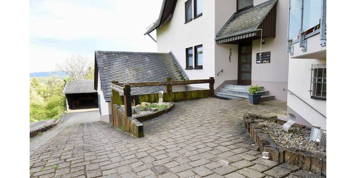 Etagenwohnung Idar-Oberstein Oberstein - 4 Zimmer, 110 m&sup2;, 179.000&euro; | Angebot:26391177