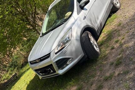 Ford Kuga 119.860 km 7.500 &euro; Kirn 55606