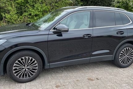 VW Tiguan 20.000 km 36.100 &euro; Wolfsburg 38446