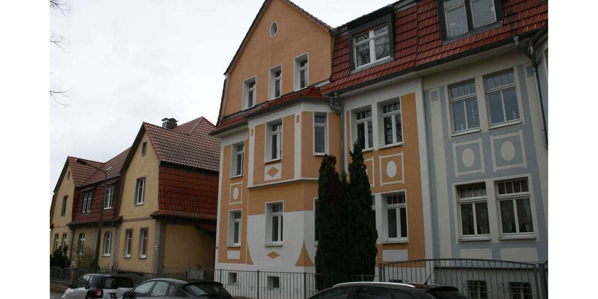 Etagenwohnung Naumburg Almrich - 2 Zimmer, 65 m&sup2;, 80.000&euro; | Angebot:23030941