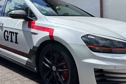 VW Golf 127.400 km 14.550 &euro; Grünebach 57520