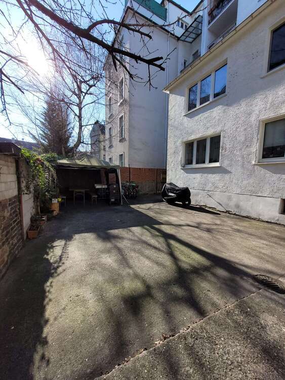 Garage zu vermieten in Nordend-Ost 100 €
