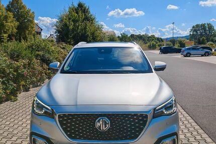 MG HS 47.000 km 20.380 € Knüllwald 34593
