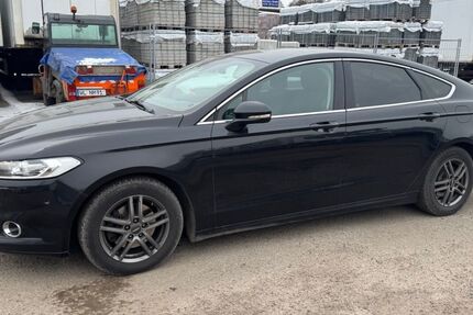Ford Mondeo 230.000 km 6.300 &euro; Stelle 21435
