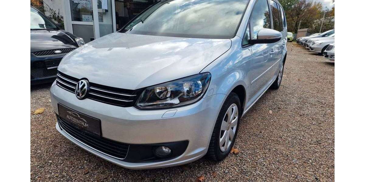 VW Touran 158.884 km 8.300 &euro; Kirchheim unter Teck 73230