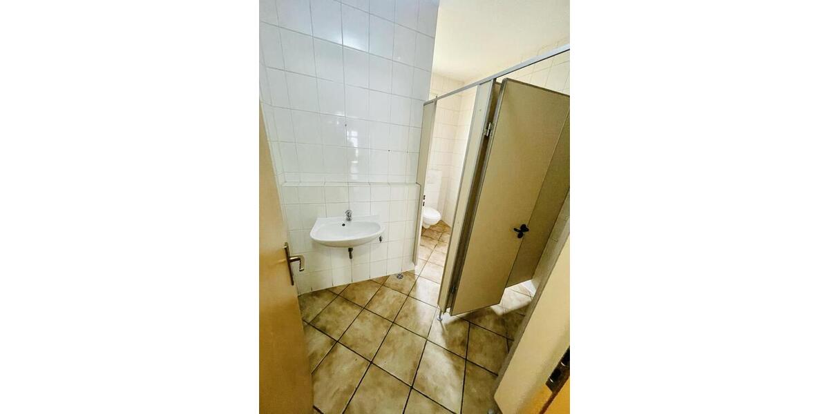 Tolle Gewerbefläche z.B. für Büro oder Laden in sehr zentraler Lage von Gera! - Gewerbeobjekt Gera Debschwitz | Angebot:26384698
