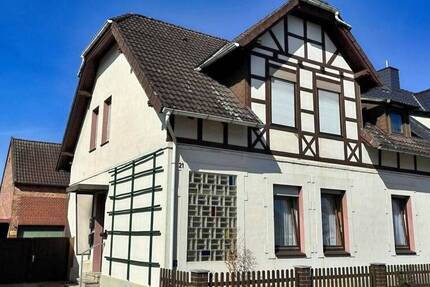 Haus Lüchow - 7 Zimmer, 141 m&sup2;, 159.000&euro; | Angebot:25731870
