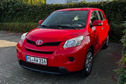 Toyota Urban Cruiser 113.000 km 4.800 &euro; Bad Oeynhausen 32549