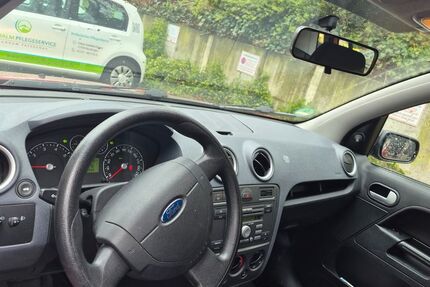 Ford Fusion 78.000 km 3.500 &euro; Reutlingen 72764