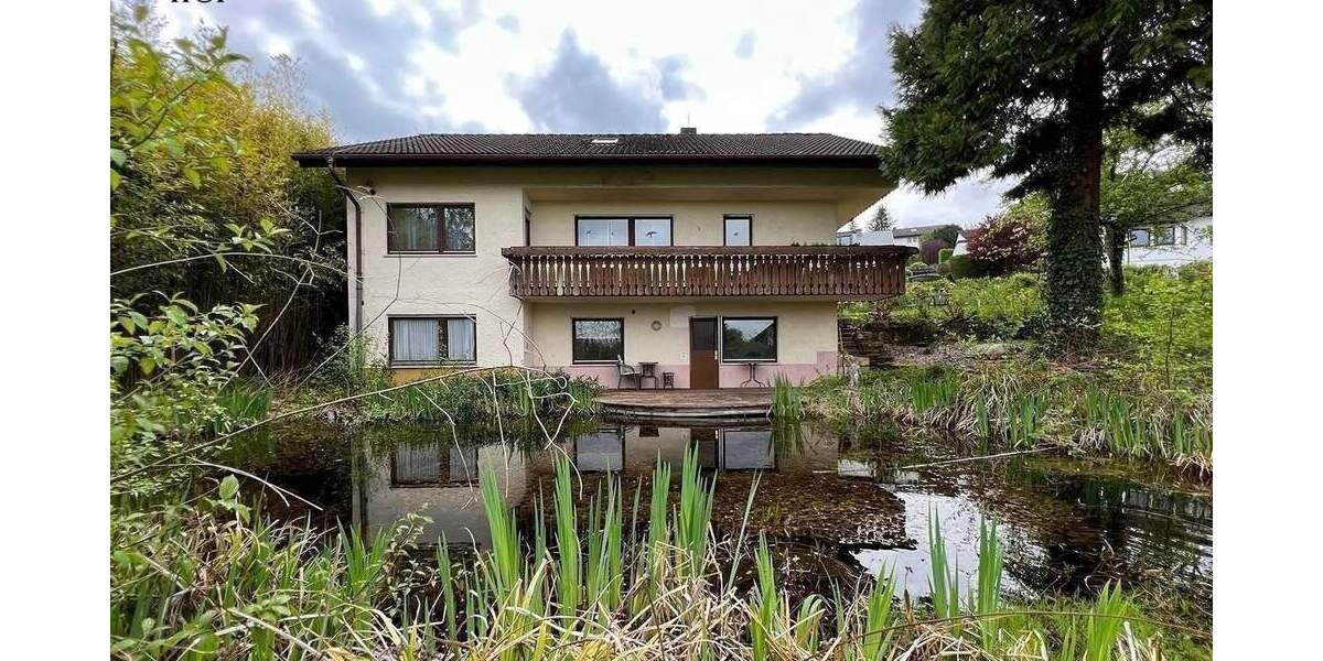 Mehrfamilienhaus, Wohnhaus Müllheim - 9 Zimmer, 240 m&sup2;, 560.000&euro; | Angebot:26435813