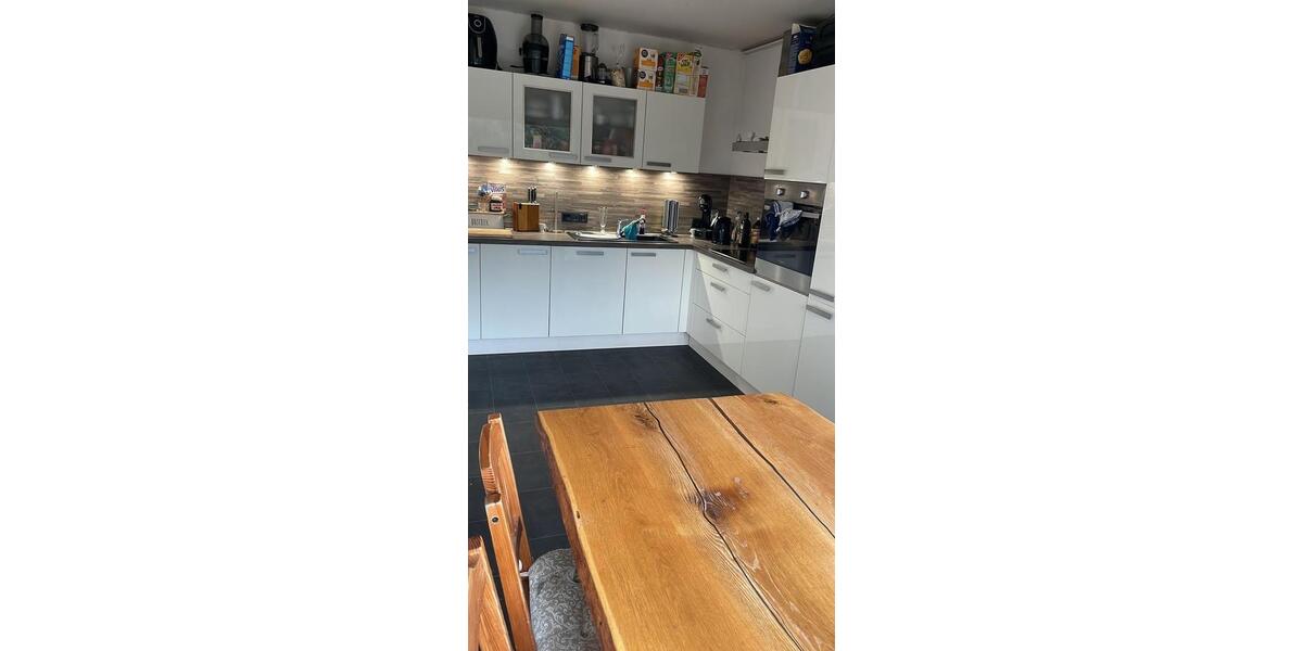 Etagenwohnung Hüllhorst - 3.5 Zimmer, 110 m&sup2;, 1.265&euro; | Angebot:26423119