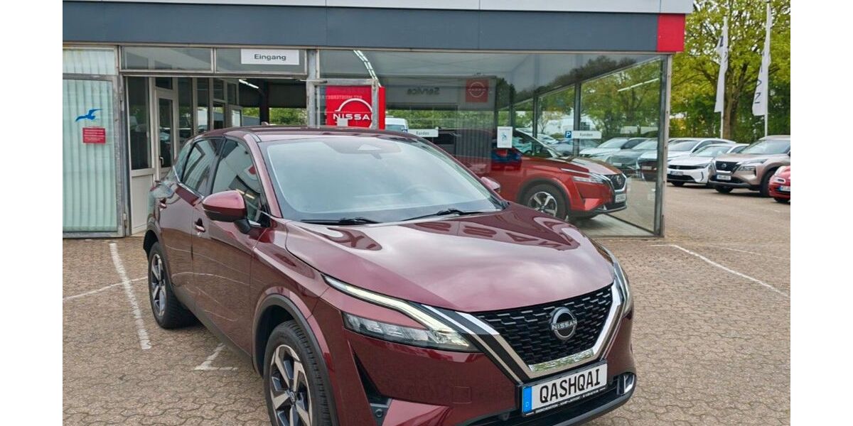 Nissan Qashqai 44.960 km 24.698 &euro; Kamp-Lintfort 47475
