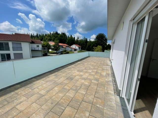 Etagenwohnung Isny - 3 Zimmer, 107 m&sup2;, 1.250&euro; | Angebot:26379680