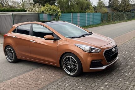 Hyundai i30 74.000 km 13.000 &euro; Bocholt 46395