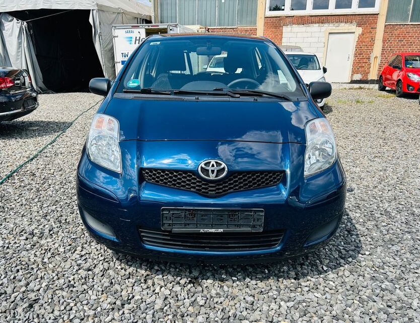 Yaris