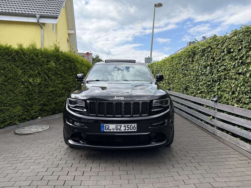 Grand Cherokee