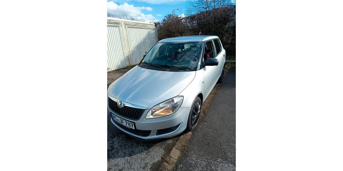 Skoda Fabia 198.000 km 3.850 &euro; Würselen 52146