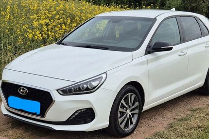 Hyundai i30 128.500 km 12.500 &euro; Schmelz 66839