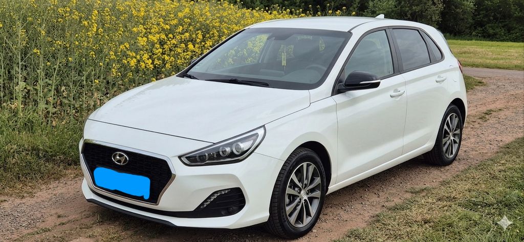 Hyundai i30 128.500 km 12.500 &euro; Schmelz 66839