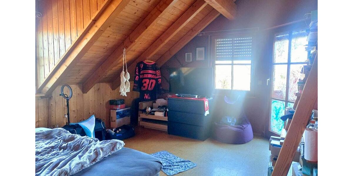 Einfamilienhaus Wangen - 7.5 Zimmer, 230 m&sup2;, 1.900&euro; | Angebot:25446520