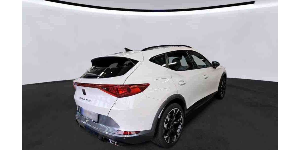 Cupra Formentor VZ 1.4 eHybrid DSG NAVI PANORAMA AHK KAM 61.361 km 26.988 &euro; Bergkamen 59192