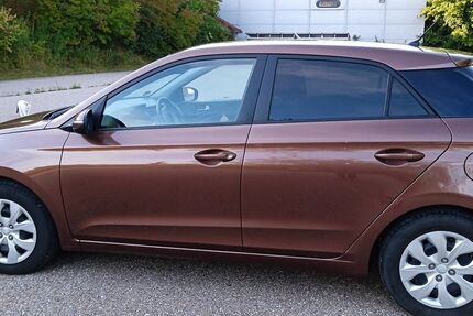 Hyundai i20 94.800 km 9.300 € Holzheim 86684