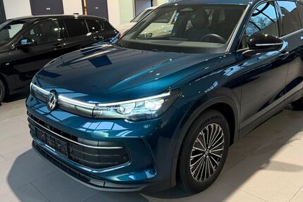 VW Tiguan 30.250 km 32.950 &euro; Tornesch 25436