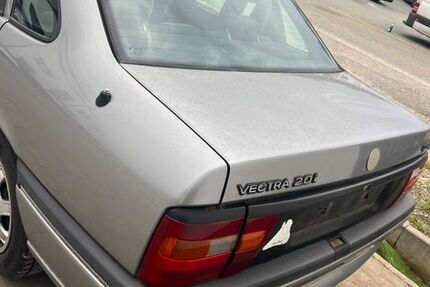 Opel Vectra 210.000 km 1.200 &euro; Bieber am Main 63073