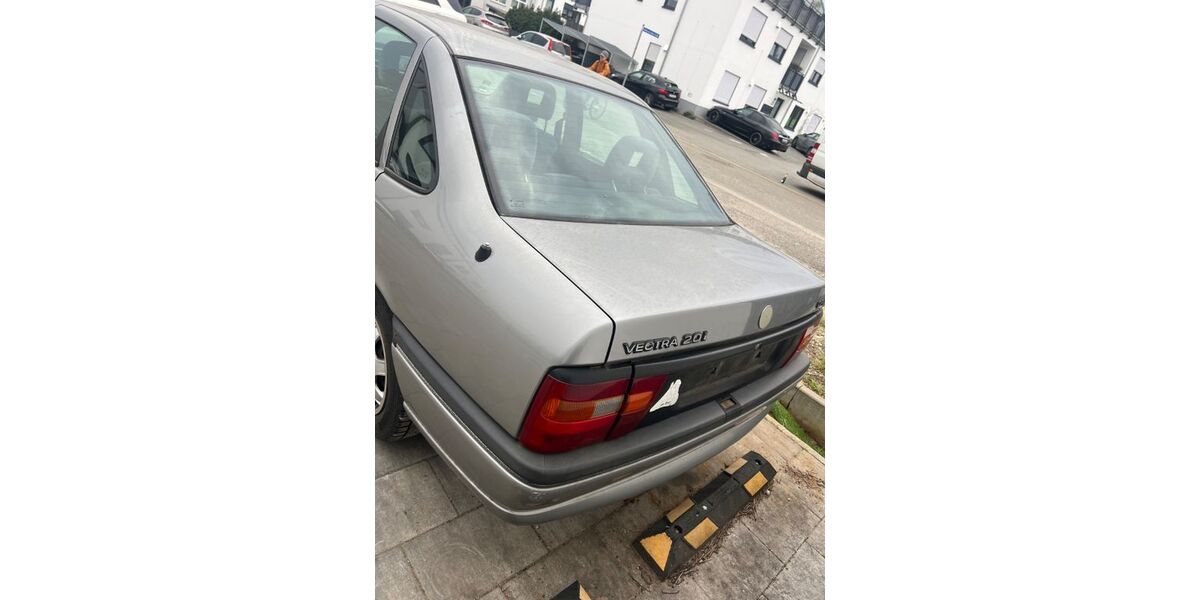 Opel Vectra 210.000 km 1.200 &euro; Bieber am Main 63073