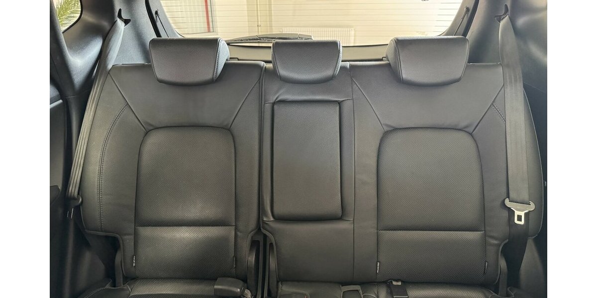 Hyundai ix20 FIFA world Cup Edition Automatik/LEDER/AHK/ 59.985 km 10.990 &euro; Leipzig 04347