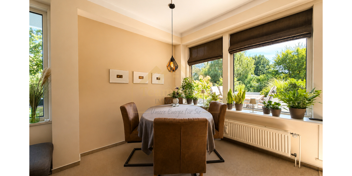 Modernisiertes Schmuckstück mit Dachterrasse mit Blick ins Grüne & TG - Stellplatz! - Etagenwohnung Halstenbek | Angebot:27303023