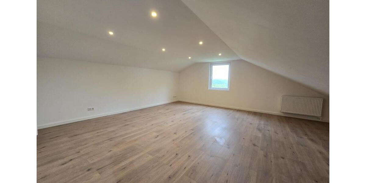 Modernisiertes Einfamilienhaus mit Wärmepumpe alles NEU! 4 zimmer