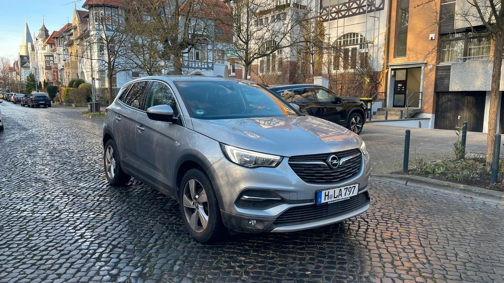 Opel Grandland (X) 46.000 km 15.400 &euro; Hannover 30615