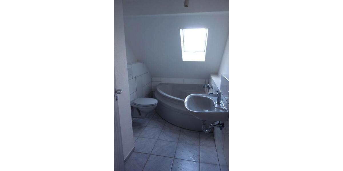 Dachgeschoßwohnung Albisheim (Pfrimm) - 2.5 Zimmer, 51 m&sup2;, 99.000&euro; | Angebot:26840316
